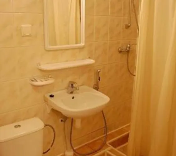 Ξενοδοχείο Krunk